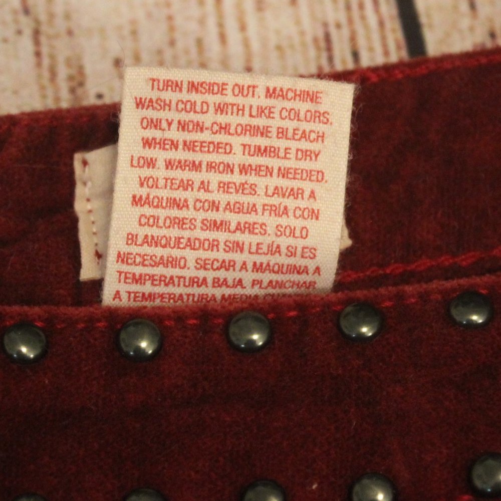 Mossimo Wine Red Velvet Mini - Picture 10 of 13